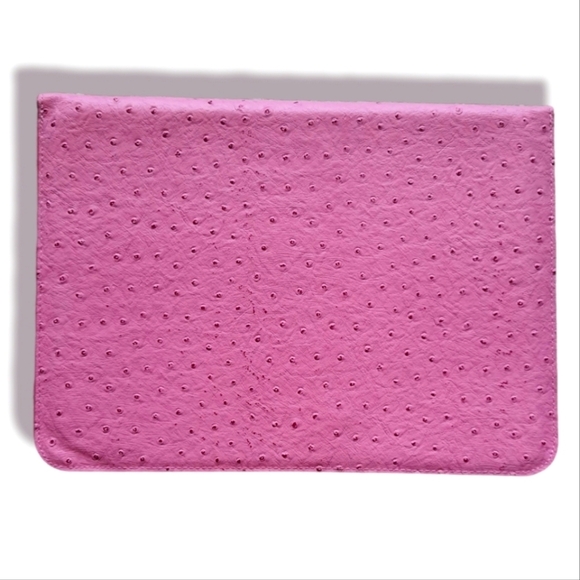 FAUX Leather Ostrich Pattern Laptop/ Tablet Sleeve Bag - Picture 2 of 6
